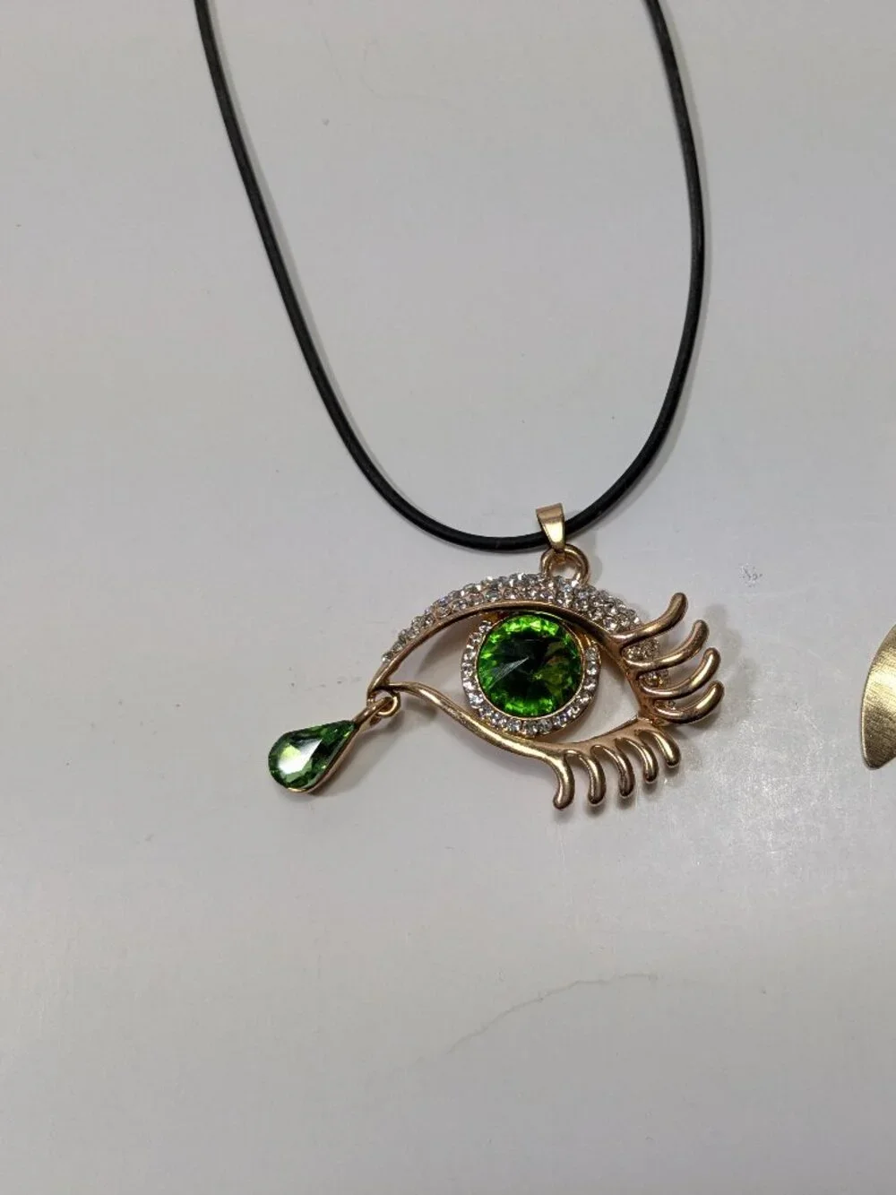 N/A gold tone